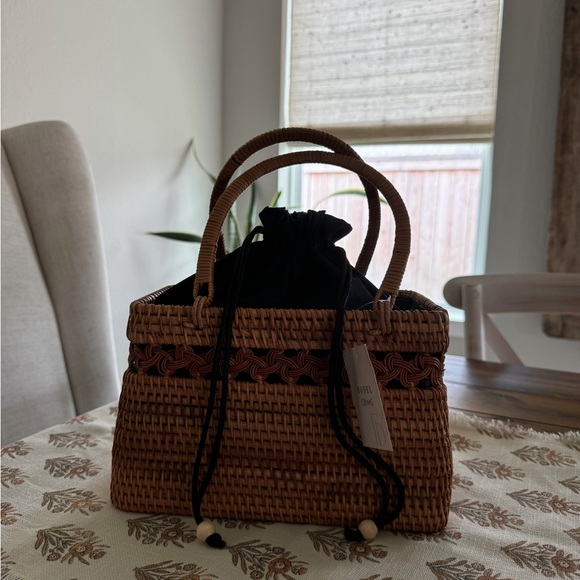 Brand new with tags whicker purse - Picture 2 of 5